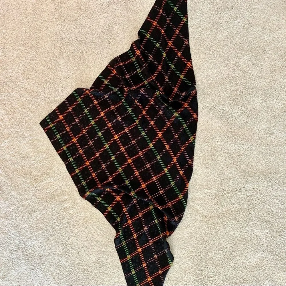 Beautiful‎ 100% Silk Scarf